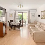 Art شقة *