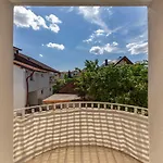 Art Διαμέρισμα